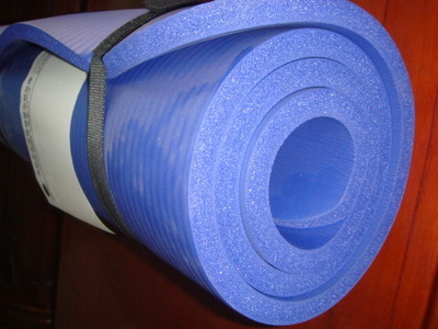 深圳市鑫正良塑膠制品 專業(yè)銷售橡膠塑料制品